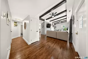 3 Marshall Ln, Ansonia, CT 06401 - Photo 9
