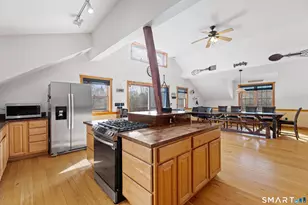 26 Old Wallingford Rd, Durham, CT 06422 - Photo 9
