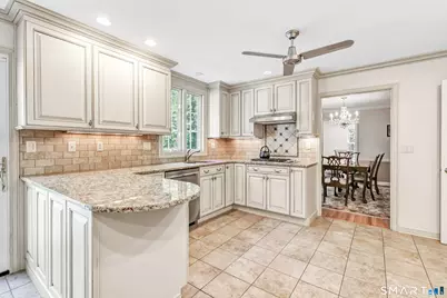 16 Alpine Road, Trumbull, CT 06611 - Photo 11