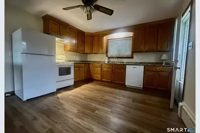 67 Phyllis Avenue, Waterbury, CT 06708 - Photo 9