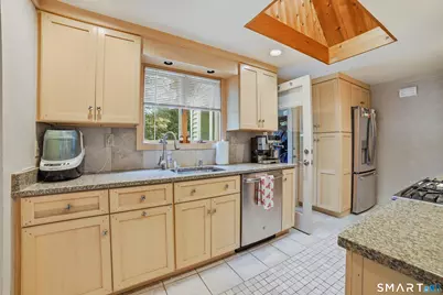 464 Church Hill Road, Trumbull, CT 06611 - Photo 9