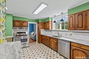 55 Hart St, Wethersfield, CT 06109 - Photo 13