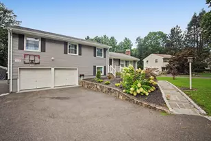 73 Weeping Willow Ln, Fairfield, CT 06825 - Photo 31