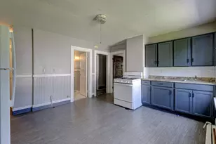 85 Spruce St, Manchester, CT 06040 - Photo 3