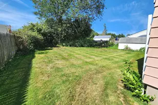 58 Crestwood Dr, Manchester, CT 06040 - Photo 3