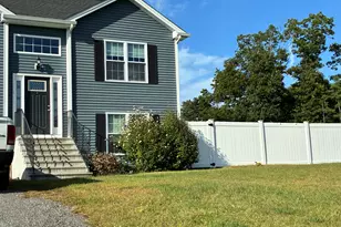 32 Indian Inn Rd, Thompson, CT 06277 - Photo 3