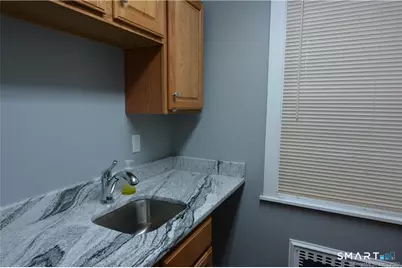 162 Spencer Street, Manchester, CT 06040 - Photo 9