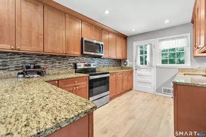 59 Springwood Drive, Trumbull, CT 06611 - Photo 7