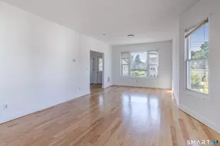 74 Harbor Ave, Bridgeport, CT 06605 - Photo 5