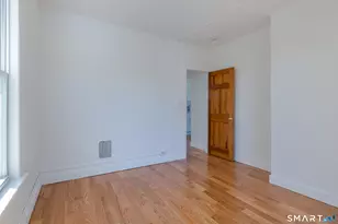 74 Harbor Ave, Bridgeport, CT 06605 - Photo 15