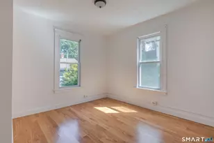 74 Harbor Ave, Bridgeport, CT 06605 - Photo 13