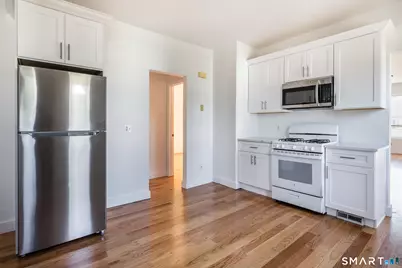 74 Harbor Avenue #2nd floor, Bridgeport, CT 06605 - Photo 9