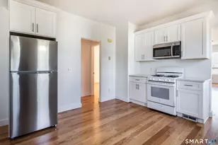 74 Harbor Ave, Bridgeport, CT 06605 - Photo 9