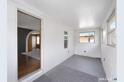25 Maple Avenue, Wallingford, CT 06492 - Photo 23