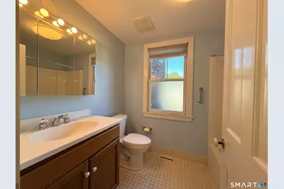 17-19 Wallace Road, Branford, CT 06405 - Photo 17