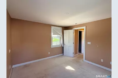 17-19 Wallace Road, Branford, CT 06405 - Photo 13