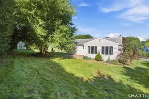709 Bunker Hill Ave, Waterbury, CT 06708 - Photo 5