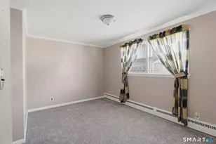 709 Bunker Hill Ave, Waterbury, CT 06708 - Photo 21