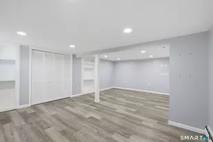 709 Bunker Hill Ave, Waterbury, CT 06708 - Photo 25