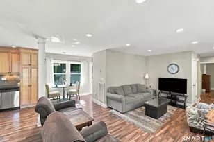 66 S Ridgeland Rd, Wallingford, CT 06492 - Photo 5