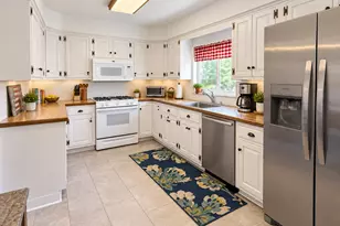 192 Birch Rd, Fairfield, CT 06824 - Photo 7