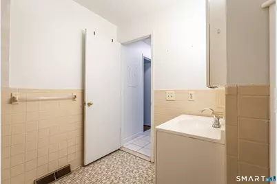 60 Overlook Avenue #60, Fairfield, CT 06824 - Photo 19