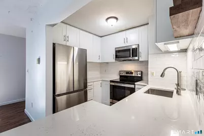 60 Overlook Avenue #60, Fairfield, CT 06824 - Photo 15