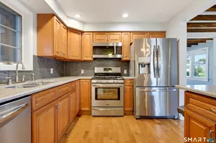 132 Limewood Ave, Branford, CT 06405 - Photo 9