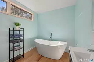 480 Riders Ln, Fairfield, CT 06824 - Photo 17