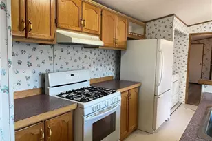 80 Sheldon Rd, Griswold, CT 06351 - Photo 17