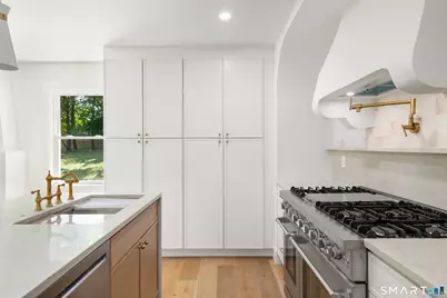 105 Glenville Street, Greenwich, CT 06831 - Photo 15