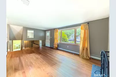 82 Sande Avenue, Waterbury, CT 06710 - Photo 7