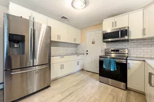 82 Sande Ave, Waterbury, CT 06710 - Photo 9