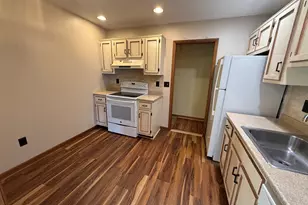 166 Old Brookfield Rd, Danbury, CT 06811 - Photo 7