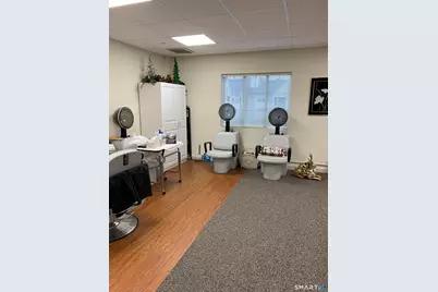 [Address not provided], Hartford, CT 06106 - Photo 5