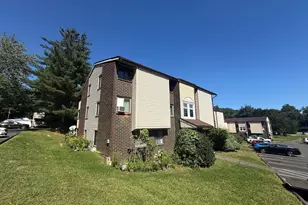 7 Padanaram Rd, Danbury, CT 06811 - Photo 3