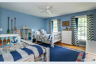 32 Sail Harbour Drive, New Fairfield, CT 06812 - Photo 23
