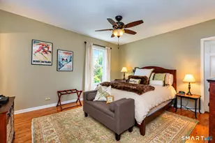 32 Sail Harbour Dr, New Fairfield, CT 06812 - Photo 25