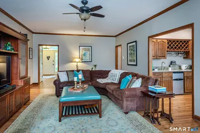 32 Sail Harbour Drive, New Fairfield, CT 06812 - Photo 9