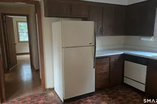 121 Carriage Dr, Manchester, CT 06040 - Photo 13