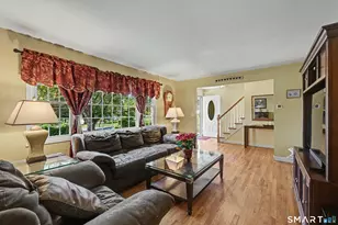 24 Quaker Ridge Rd, Bethel, CT 06801 - Photo 9