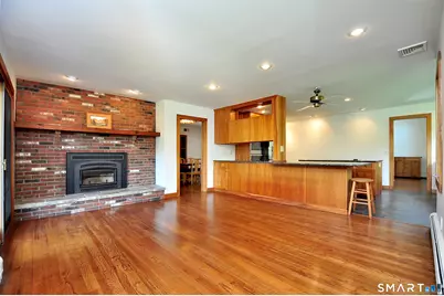 2 Metacomet Drive, East Granby, CT 06026 - Photo 11