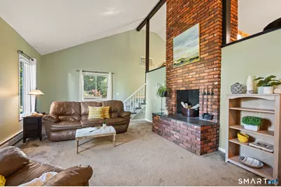 31 Oxford Drive, Glastonbury, CT 06033 - Photo 3