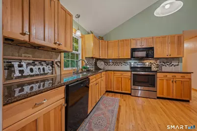 31 Oxford Drive, Glastonbury, CT 06033 - Photo 11