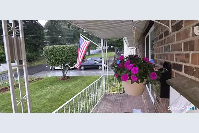 34 Garden Hill Circle #34, Waterbury, CT 06704 - Photo 5