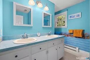 25 Wagon Hill Ln, Avon, CT 06001 - Photo 33