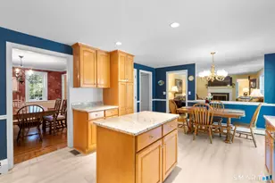 25 Wagon Hill Ln, Avon, CT 06001 - Photo 23