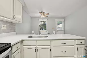 18 Heritage Woods, Wallingford, CT 06492 - Photo 11