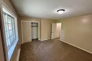 497 Scott Rd, Waterbury, CT 06705 - Photo 15