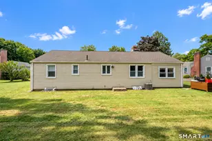 46 Westview Ln, Glastonbury, CT 06033 - Photo 3